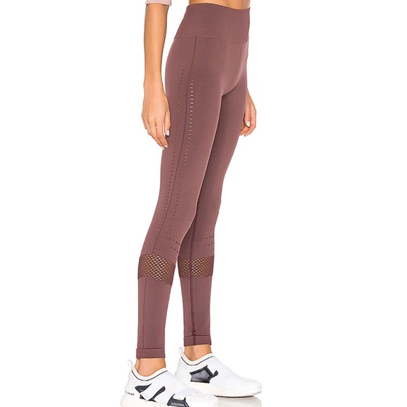 VARLEY- Revolve Justin Leggings Laser Cut Seamless - Picture 2 of 10